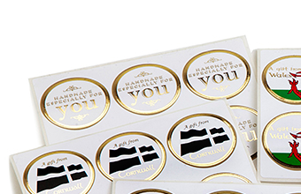 32mm Round Gift Label - Handmade Especially for You - (250pcs) - Premium Quality Printed and Foiled Self-Adhesive Paper Label Gold and White 32mm sized Round Gift Label - Self-Adhesive Label Ideal for Extra Special occasions